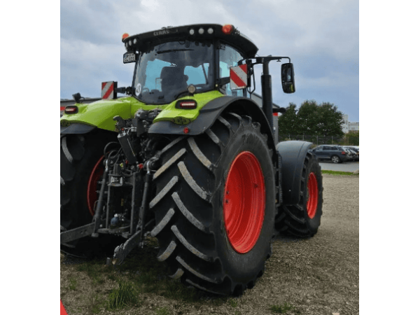 Трактор Claas Axion 870 (2023)