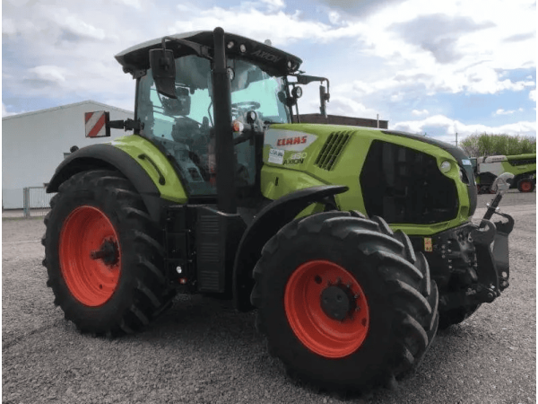 Трактор Claas Axion 830 (2021)