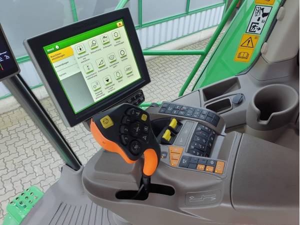 Комбайн John Deere S770 (2023)