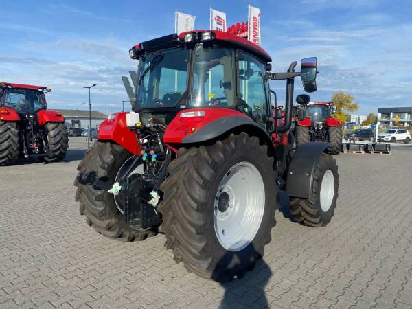 Трактор Case IH Farmall 110С (2022)