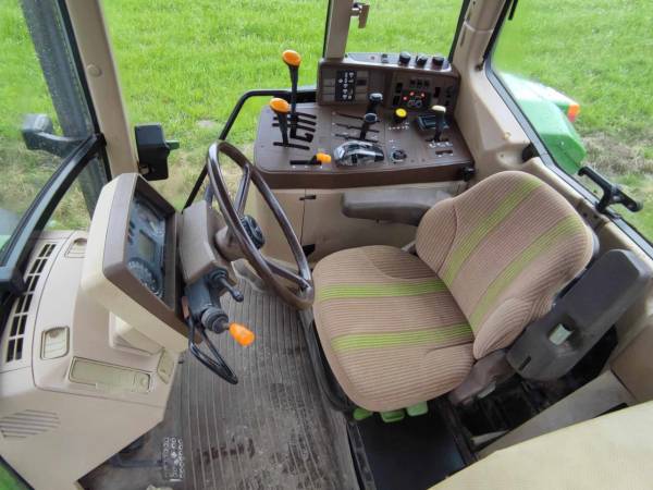 Трактор John Deere 6310 (1998)