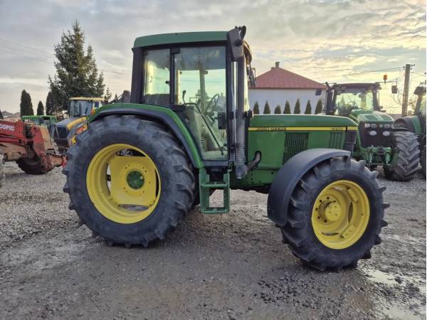 Трактор John Deere 6310 (1998)