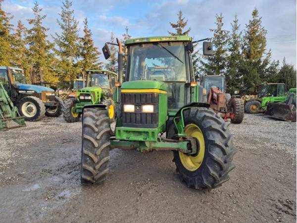 Трактор John Deere 6310 (1998)