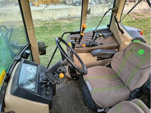 Трактор John Deere 6310 (2002)