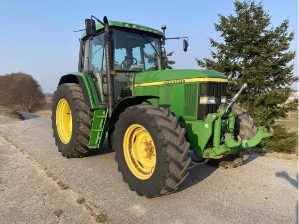 Трактор John Deere 6610 (2000)