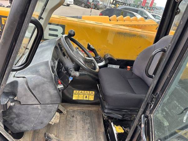 Навантажувач JCB 527-58 (2020)