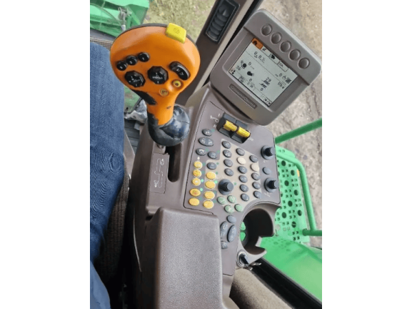 Комбайн John Deere S 690 (2011)