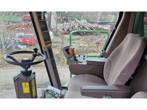 Комбайн John Deere S 690 (2011)