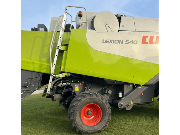 Комбайн Claas Lexion 540 (2008)