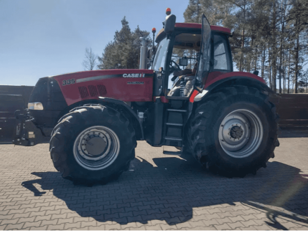 Трактор Case IH Magnum 335 (2010)