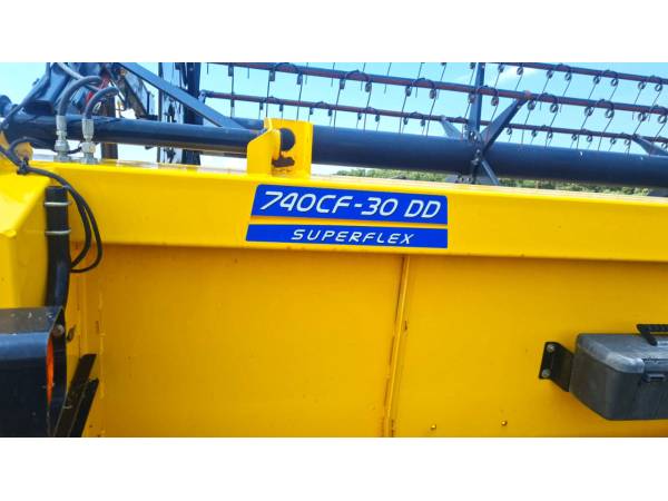Жниварка Flex New Holland 740CF-30 (2018)