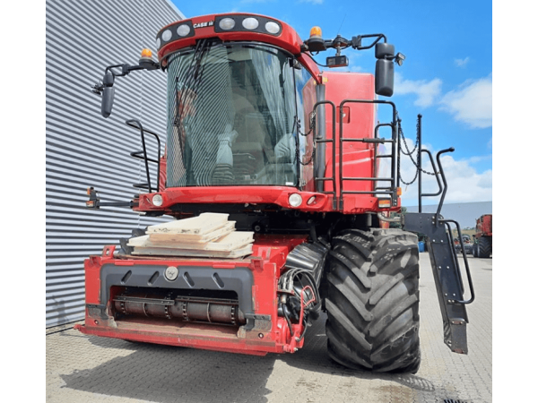 Комбайн Case IH 8010 Axial Flow (2007)