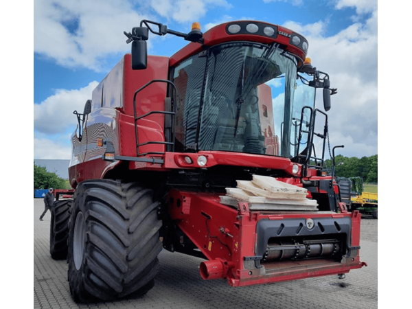 Комбайн Case IH 8010 Axial Flow (2007)