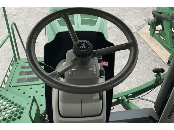 Самохідний обприскувач  John Deere R4038 (2017)