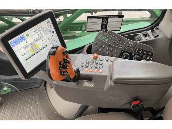 Самохідний обприскувач  John Deere R4038 (2017)