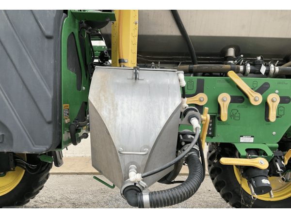 Самохідний обприскувач  John Deere R4038 (2017)