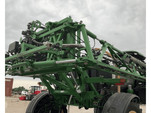 Самохідний обприскувач  John Deere R4038 (2017)