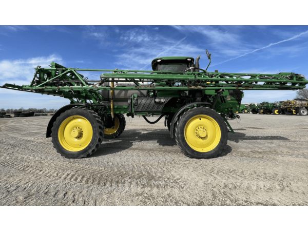 Самохідний обприскувач  John Deere R4038 (2019)