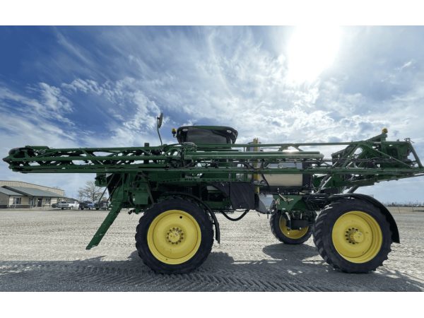 Самохідний обприскувач  John Deere R4038 (2019)