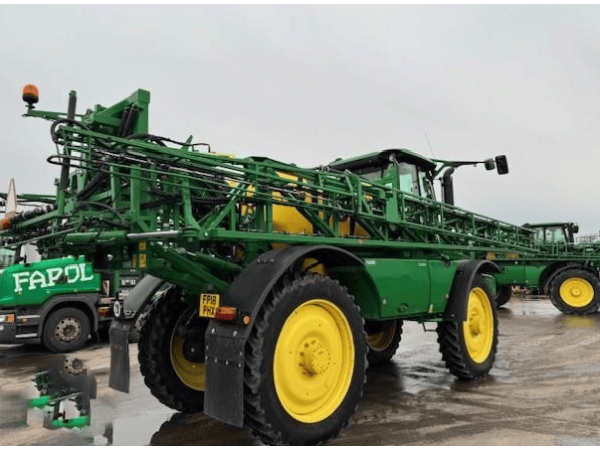 Самохідний обприскувач John Deere R4040i (2018)