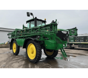 Самохідний обприскувач John Deere R4040i