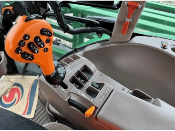 Самохідний обприскувач John Deere R4040i (2018)
