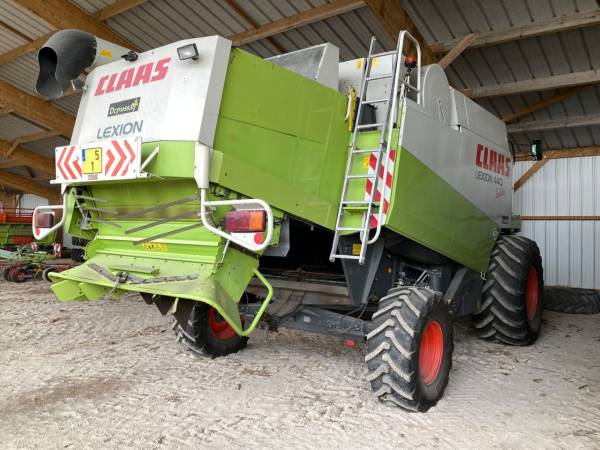 Комбайн Claas Lexion 440 (2003)