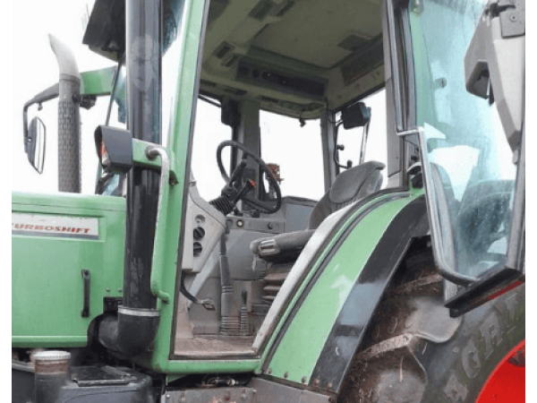 Трактор Fendt Favorit 515 C (1999)