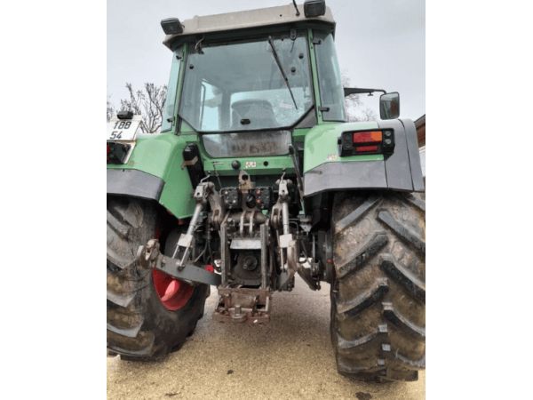 Трактор Fendt Favorit 515 C (1999)