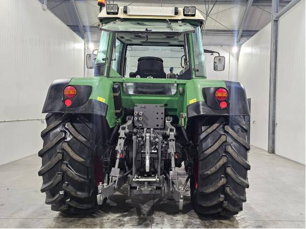 Трактор Fendt 712 Vario (2002)