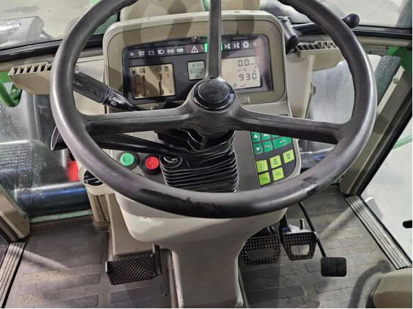 Трактор Fendt 712 Vario (2002)