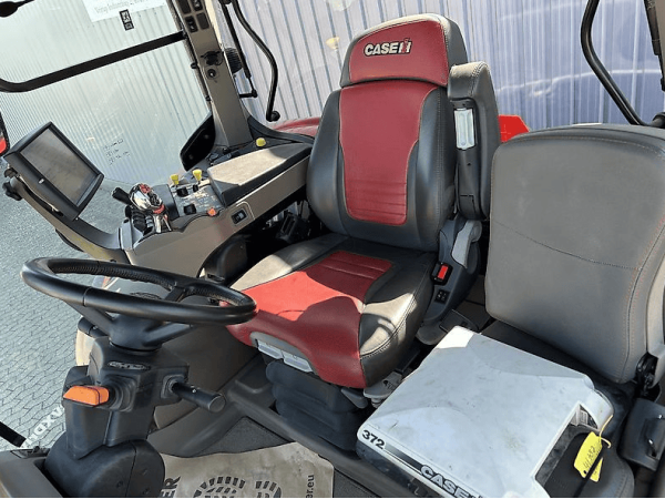 Трактор Case IH Puma 240 (2021)