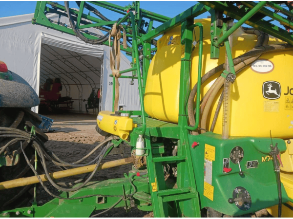 Причіпний обприскувач John Deere M740 (2019)