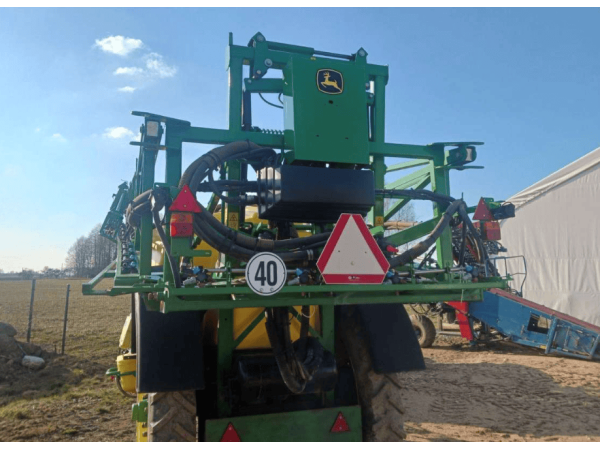 Причіпний обприскувач John Deere M740 (2019)