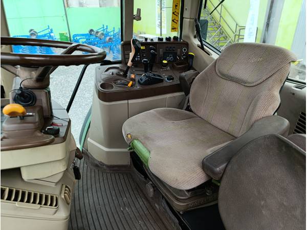Трактор John Deere 6920 (2005)