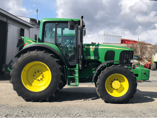 Трактор John Deere 6920 (2005)