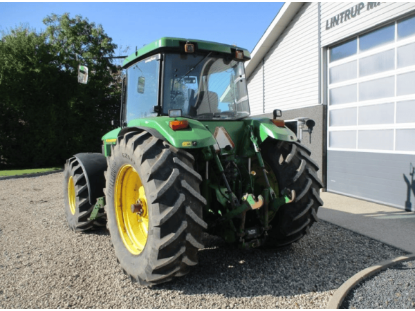 Трактор John Deere 8300 (1996)