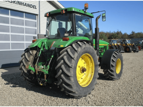 Трактор John Deere 8300 (1996)