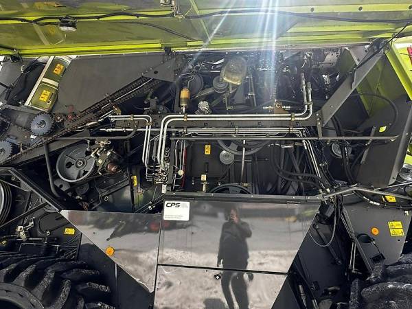 Комбайн Claas Lexion 770TT (2011)