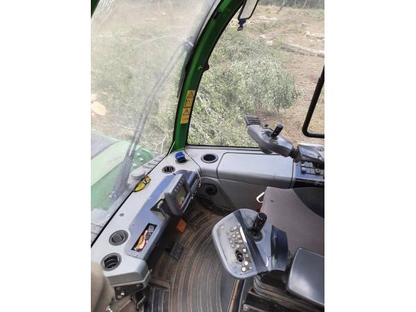 Форвардер лісовий John Deere 1010E (2011)