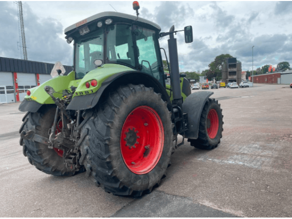 Трактор Claas Axion 840 (2012)