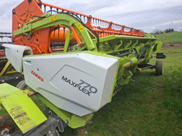 Жниварка Claas Maxflex 770 (2016)