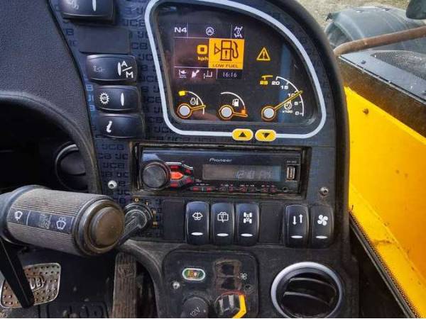 Навантажувач JCB 541-70 Agri (2016)