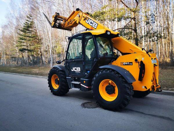 Навантажувач JCB 541-70 Agri (2016)