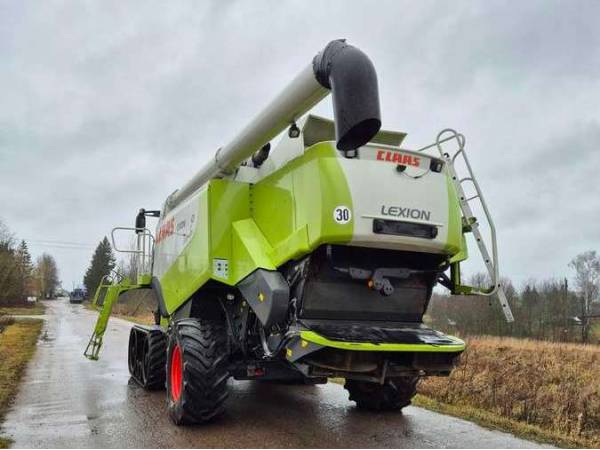Комбайн Claas Lexion 600 (2007)
