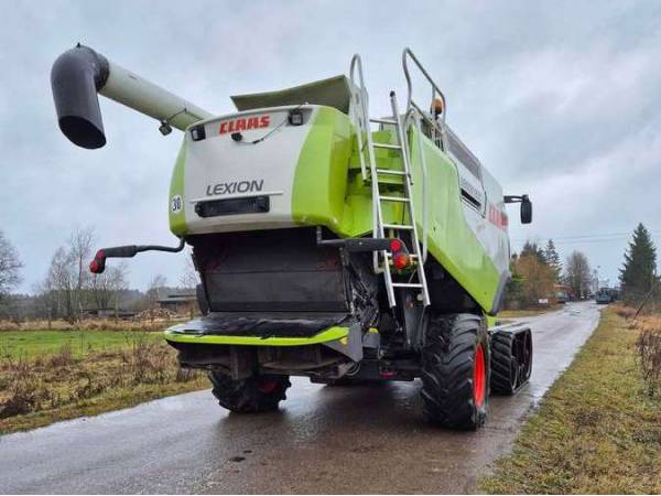 Комбайн Claas Lexion 600 (2007)