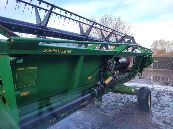 Комбайн John Deere T660 (2009)