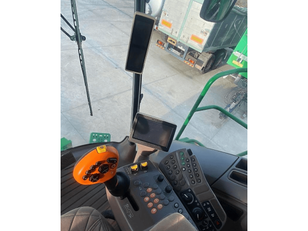 Комбайн John Deere S660i (2013)