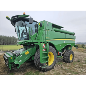 Комбайн John Deere S680i (2013)