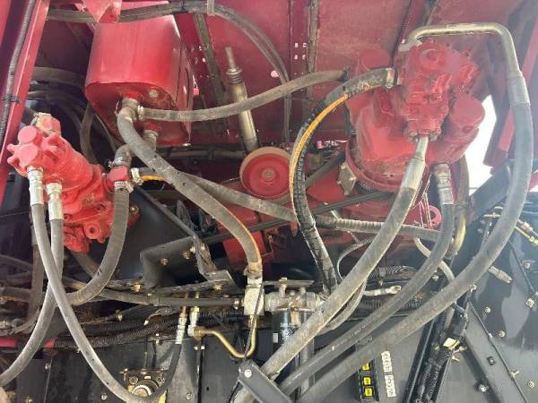 Комбайн Case IH 6088 (2010)